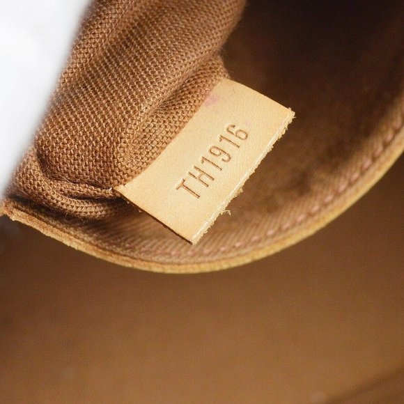 LOUIS VUITTON ALMA HANDBAG MONOGRAM - Picture 7 of 9